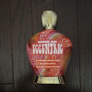 Eccentric Bronzing Lotion - Vibrant Red and Gold